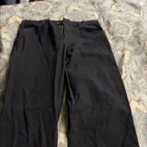 Black Men’s Dickies carpenter jeans .